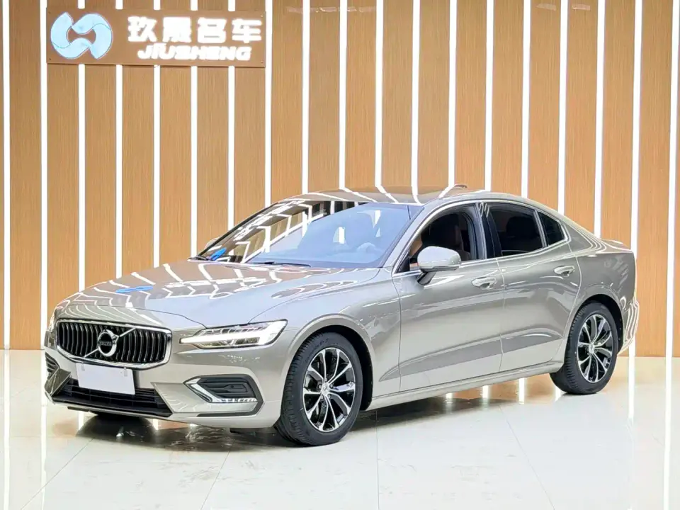 Volvo S60 T4 Smart Elite Luxury 2021