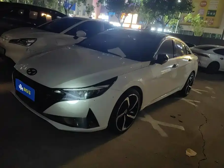 Hyundai Elantra 240TGDi DCT TOP Flagship Edition 2021