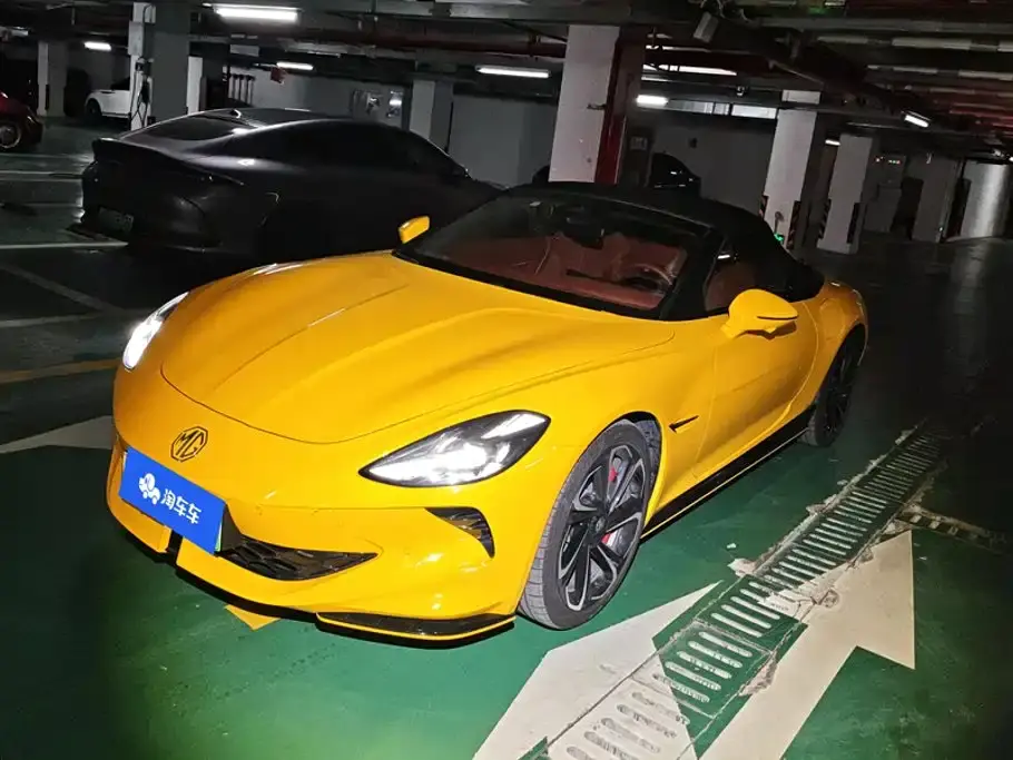 MG Cyberster 520km Legend AWD Red Canopy Edition 2023