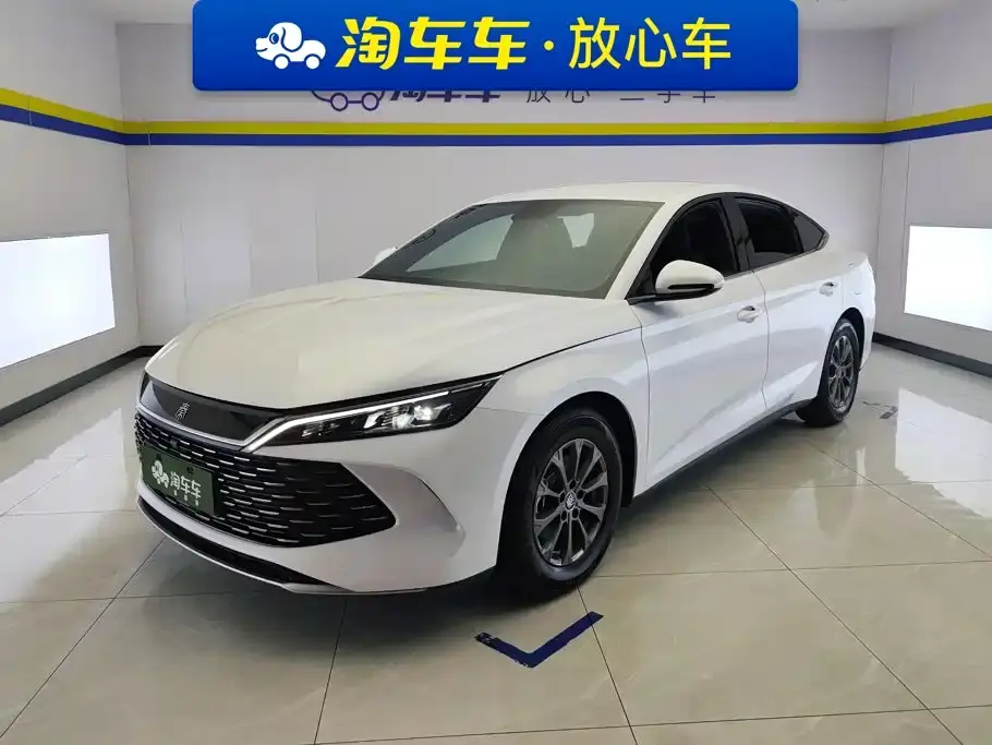 BYD Qin L DM-i 80KM Leading Edition 2024