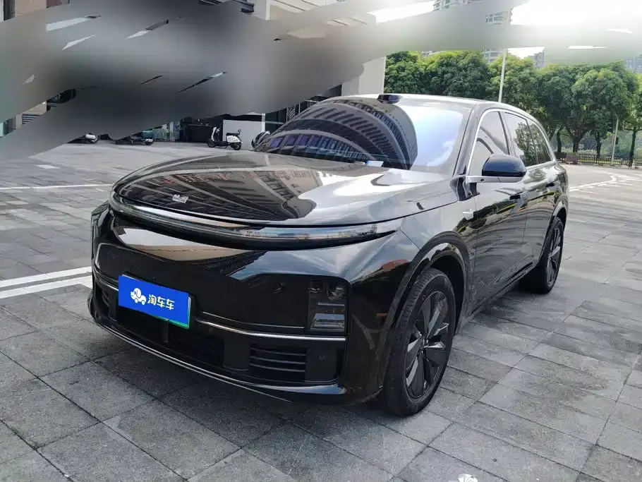 Li Auto L7 Pro 2025