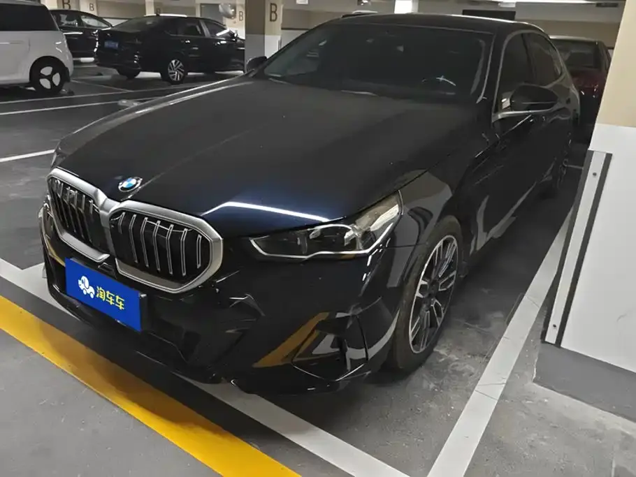 BMW 5 Series Model Year Facelift 525Li M Sport Package 2026