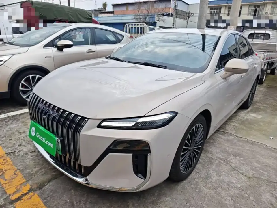Roewe M7 DMH Base 2025