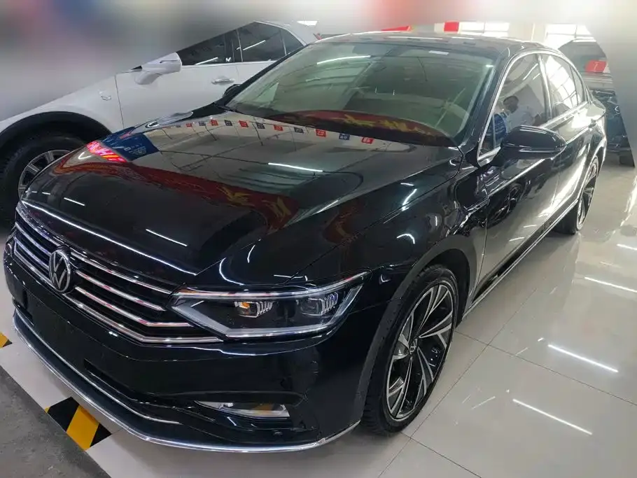 Volkswagen Magotan 330TSI DSG 30th Anniversary Edition 2022