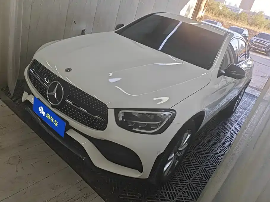Mercedes-Benz GLC Coupe GLC 260 4MATIC Coupe SUV 2021