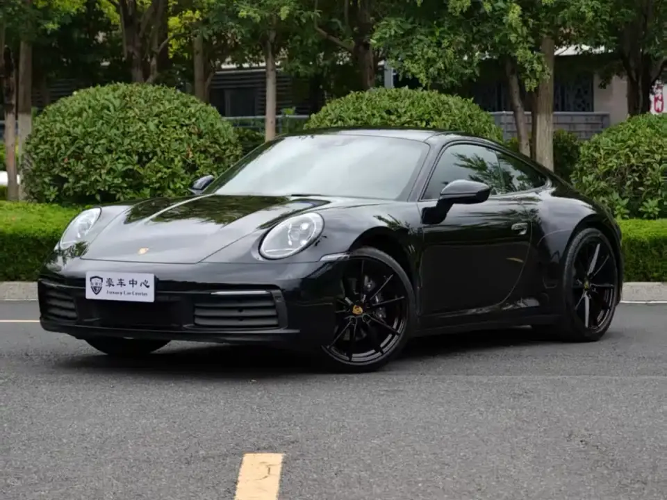 Porsche 911 Carrera 4 3.0T 2024