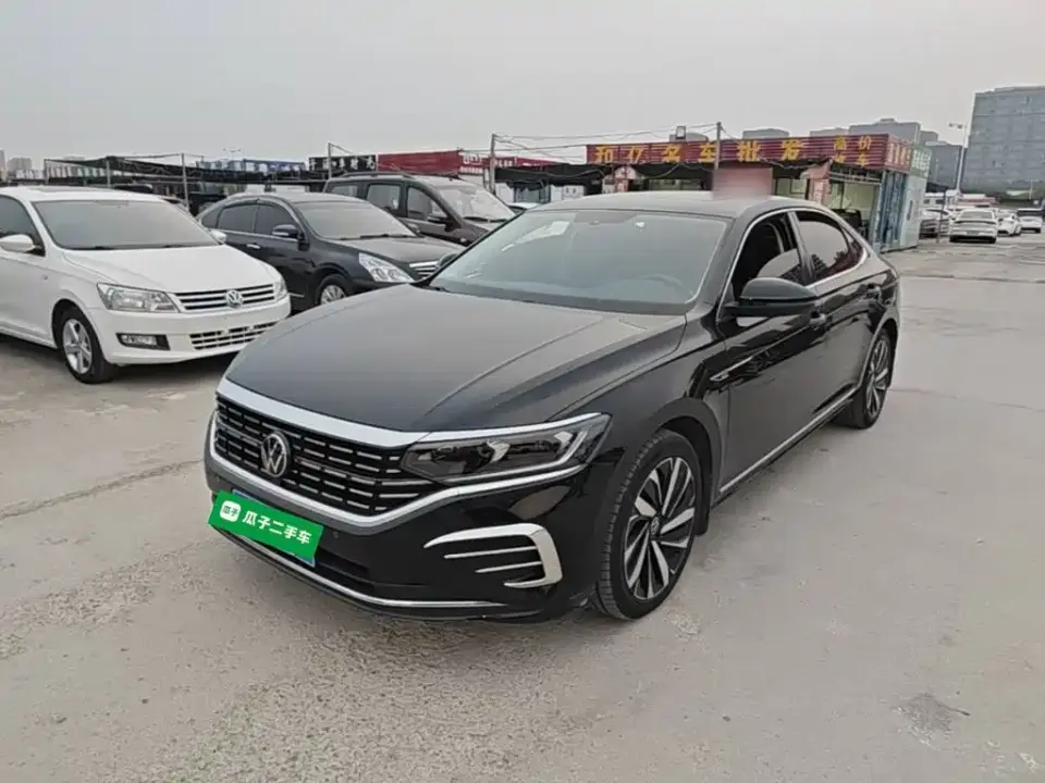Volkswagen Passat Facelift 330TSI Elite Edition 2023