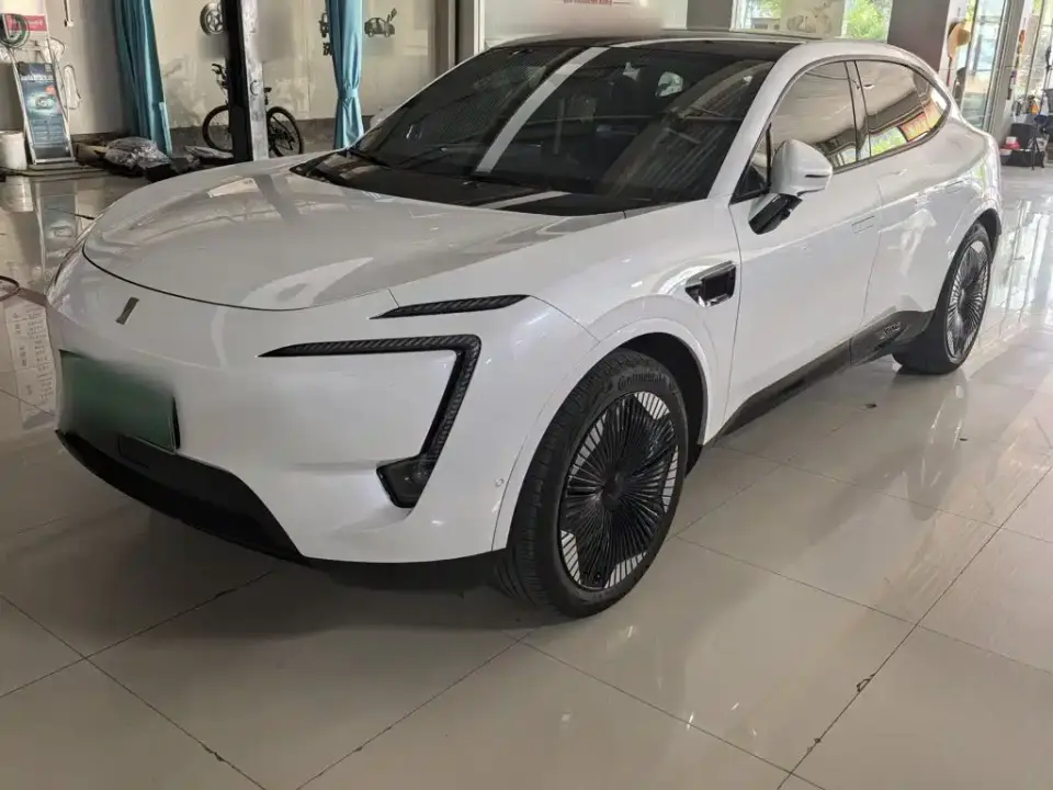 Avatr 11 Harmony Edition Smart Upgrade 90° RWD Version 2024