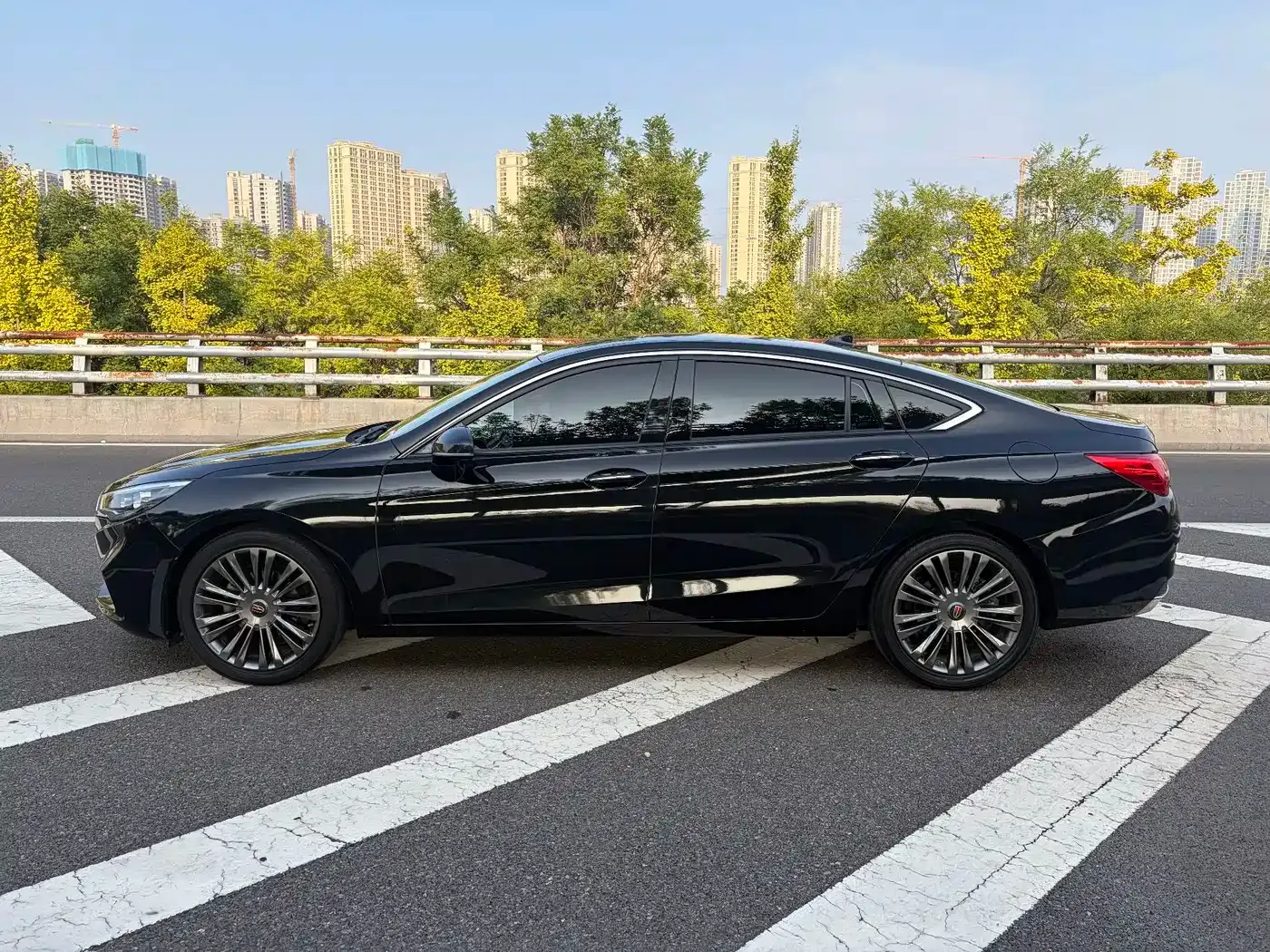Hongqi H5 30TD Agile Edition 2020 — фото 11