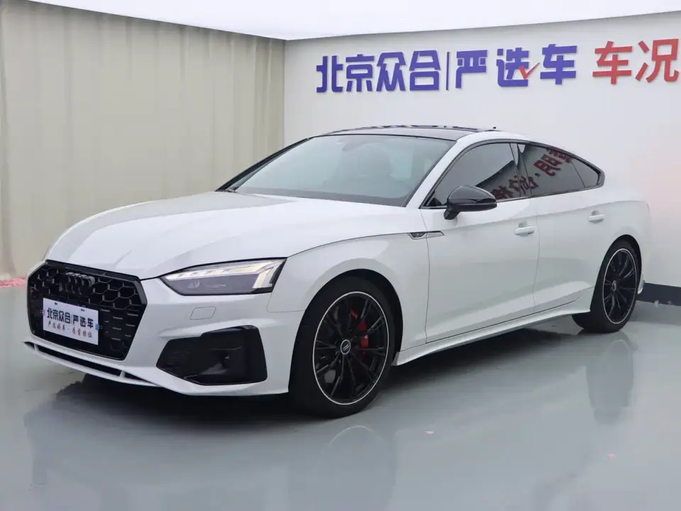 Audi A5 (Import) Sportback 40 TFSI quattro Luxury Dynamic 2024