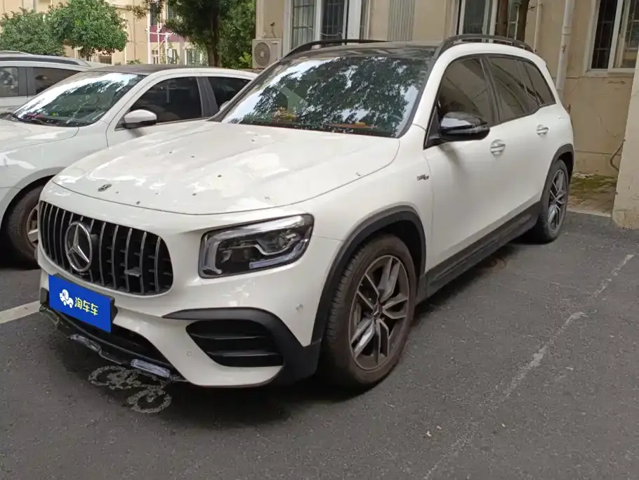 Mercedes-Benz GLB AMG AMG GLB 35 4MATIC 2023