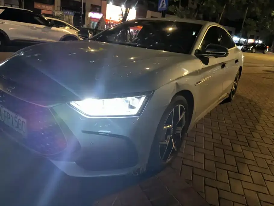 BYD Han DM-i Champion Edition 200KM Flagship 2023