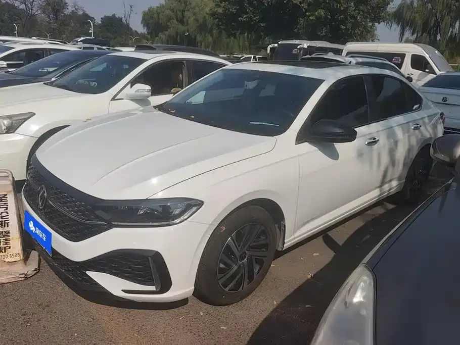 Volkswagen Lavida Model 300TSI DSG Starlight Leading Edition 2024