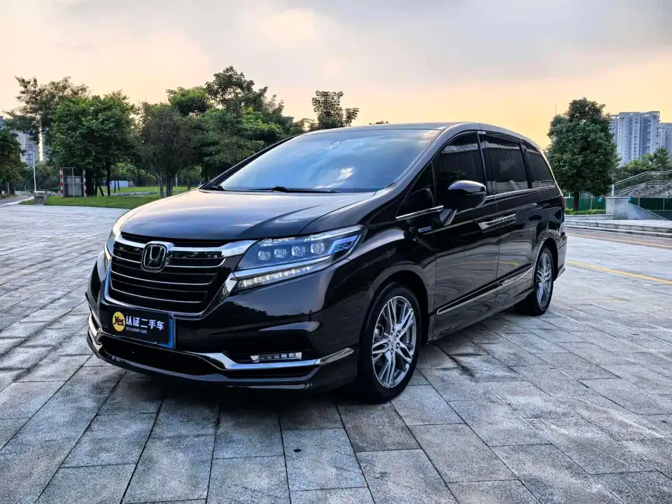 Honda Elysion 2.0L Hybrid Luxury Edition 2020