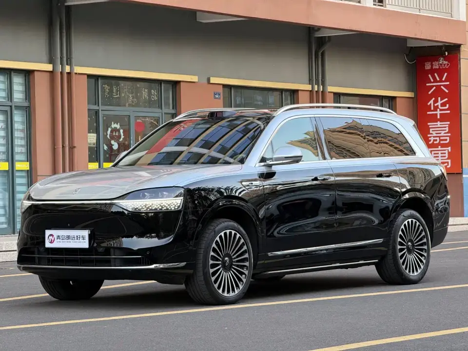 AITO Wenjie AITO M9 Extended Range Ultra 42kWh 6-Seater 2024