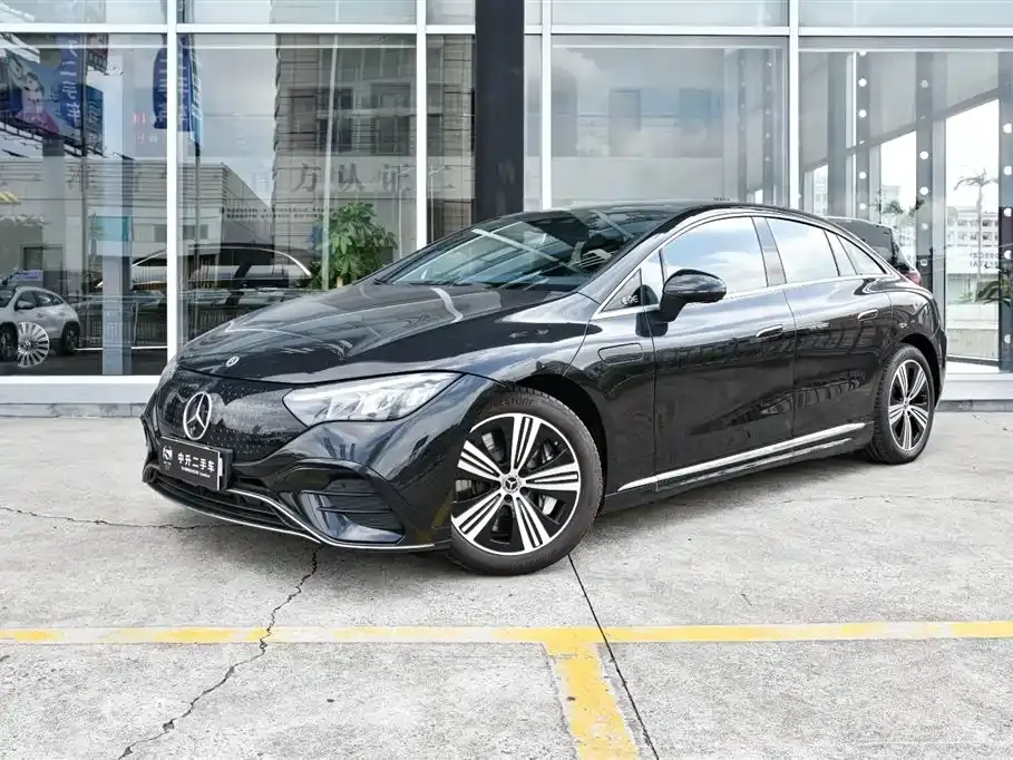 Mercedes-Benz EQE 500 4MATIC Pioneer 2025