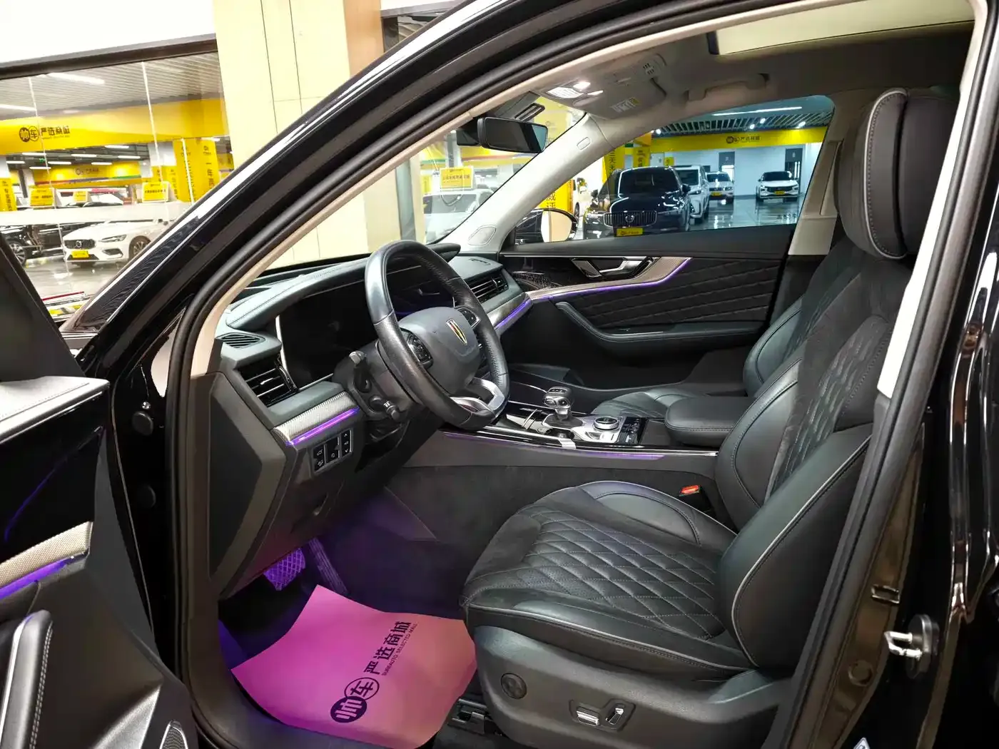 Hongqi HS5 2.0T Smart Connect Enjoy 4WD Edition 2020 — фото 10