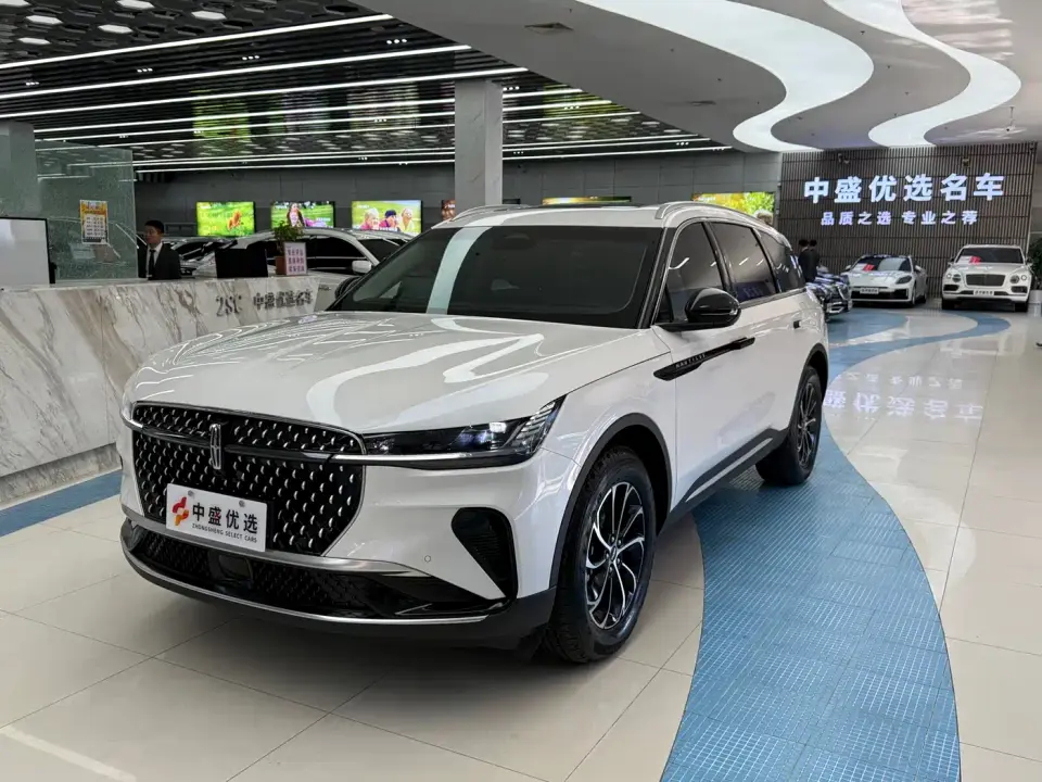 Lincoln Nautilus 2.0T 4WD Premium Edition 2026