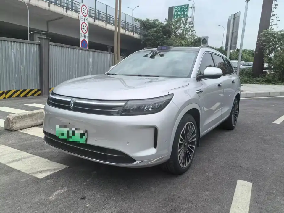 AITO Wenjie AITO M7 1.5T Smart Drive 4WD Ultra 6-seater 2025