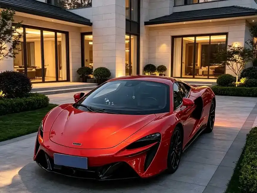 McLaren Artura 3.0T Hybrid Standard 2024