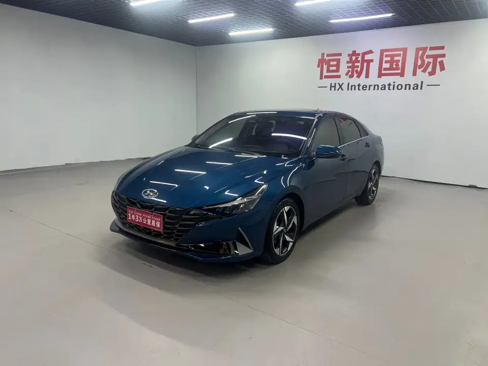 Hyundai Elantra 1.5L CVT LUX Premium Edition 2023