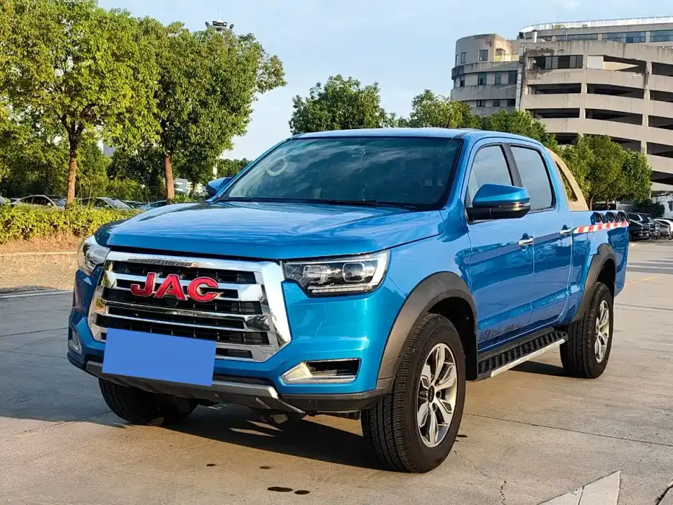 JAC T8 2.0T Diesel 2WD Smart Connect Large Double Cab HFC4DB2-1D1 2019
