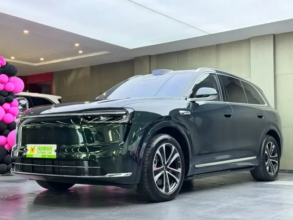 AITO Wenjie AITO M7 Extended Range Ultra AWD 5-Seater 2025