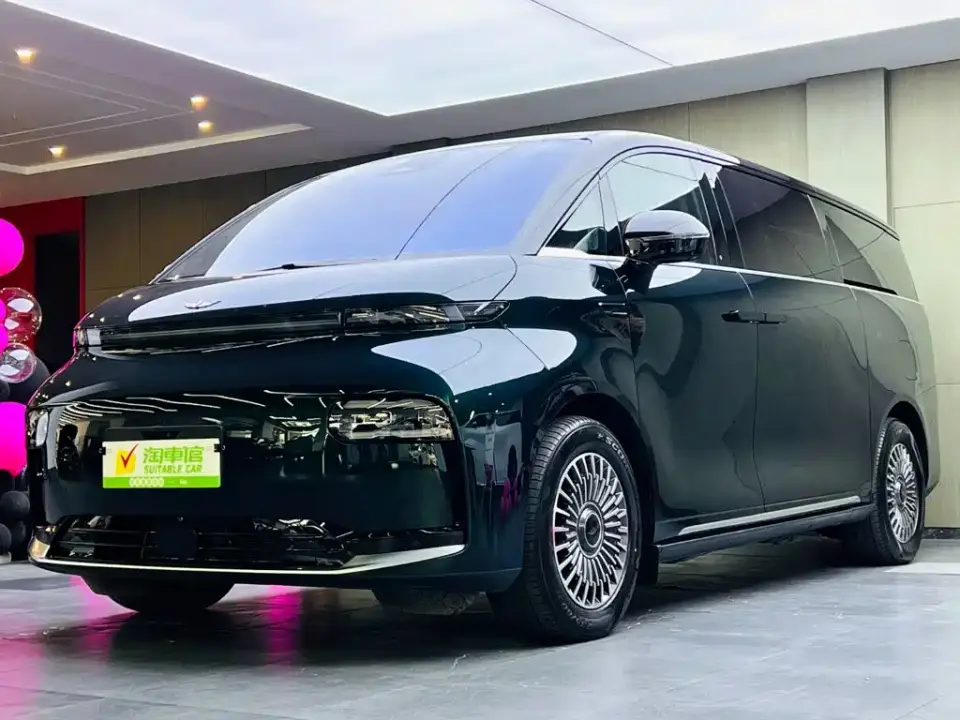 Geely Galaxy Yizhen L380 Model 805km Flagship Edition AWD 2025