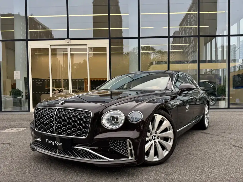 Bentley Flying Spur Plug-in Hybrid Model 4.0T V8 Standard Edition 2026