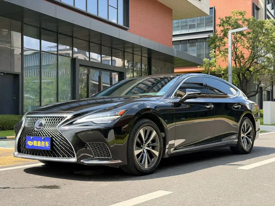 Lexus LS 500h Excellence Edition 2021