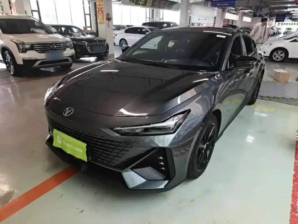 Changan UNI-V 1.5T Luxury Edition 2024