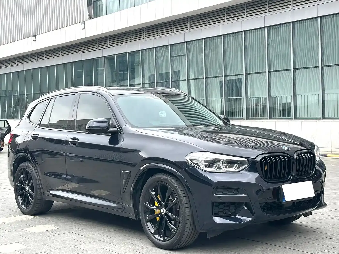 BMW X3 xDrive30i Leading M Sport Package 2020 — фото 3