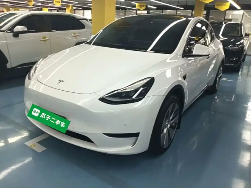 Tesla Model Y Facelift Rear-Wheel Drive Version 2022