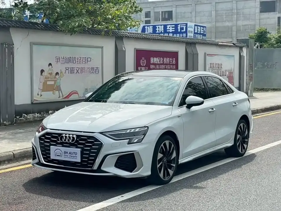 Audi A3 A3L Limousine 35 TFSI Style Sport 2022