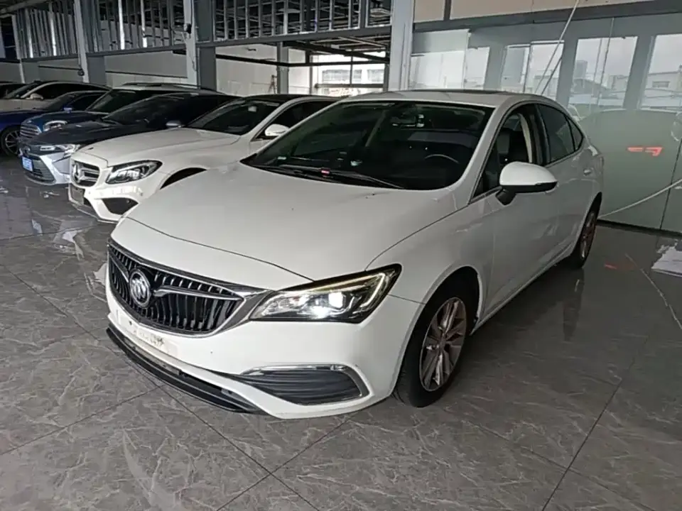 Buick Verano Sedan 20T Dual Clutch Elite 2019