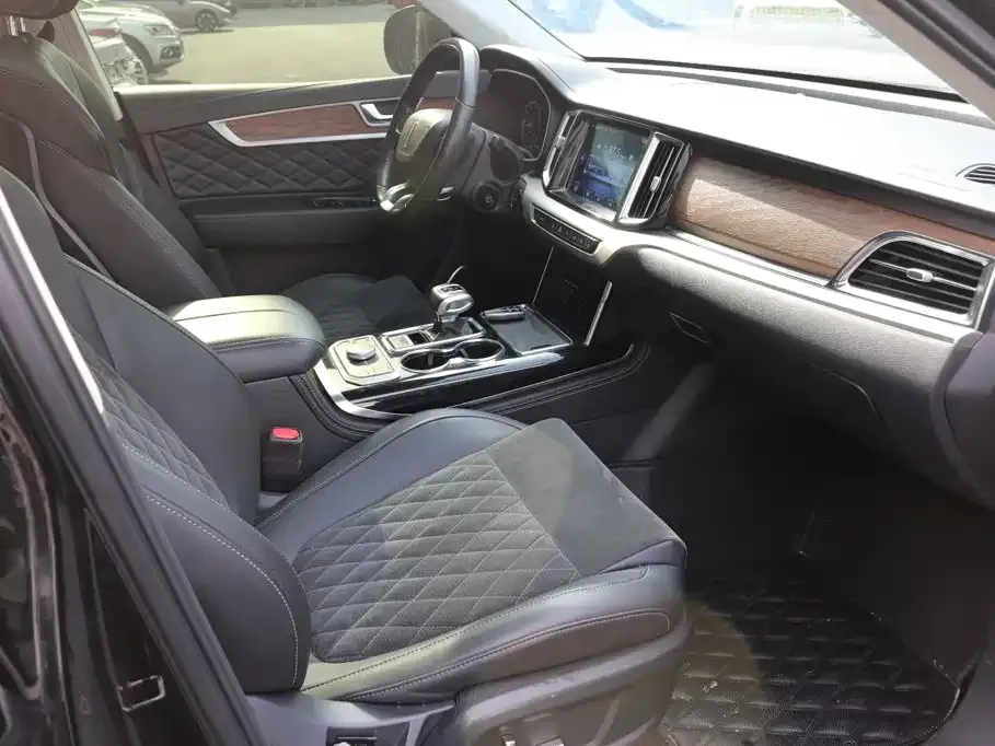 Hongqi HS7 2.0T DCT FWD Smart Connect Qi Chang Edition 2020 — фото 15