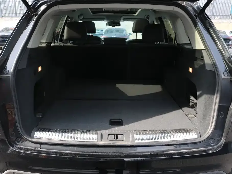 Hongqi HS7 2.0T DCT FWD Smart Connect Qi Chang Edition 2020 — фото 13
