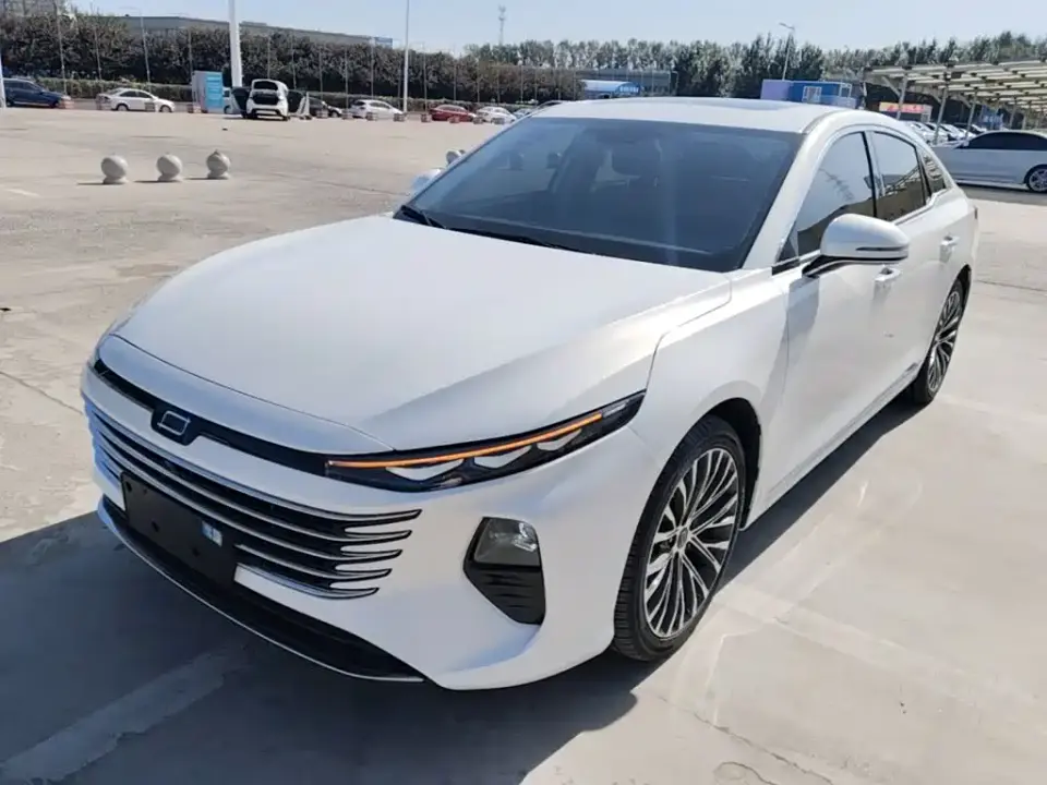 Besturn B70 Model Soaring Dragon Edition 1.5T Pioneer 2024