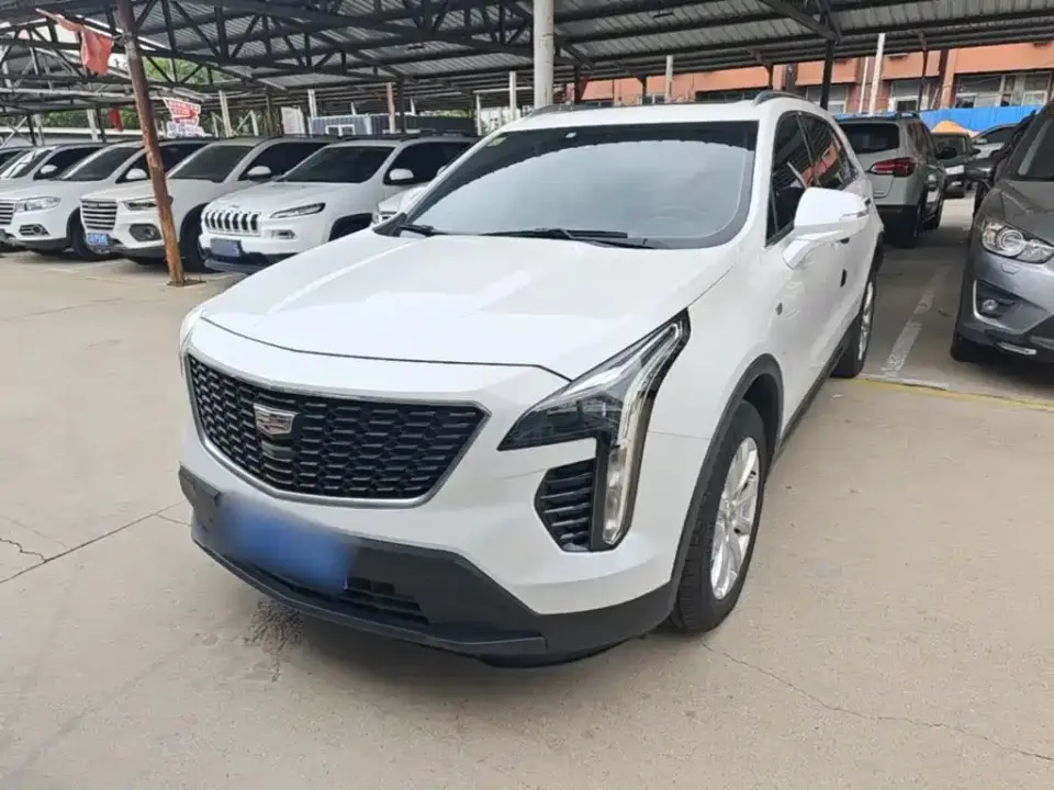 Cadillac XT4 28T FWD Technology Edition 2021