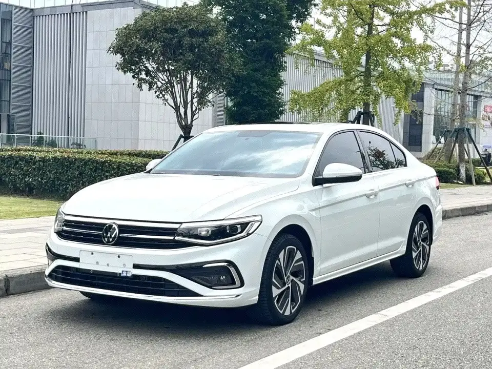 Volkswagen Bora 200TSI DSG Joy Ride PRO Edition 2024