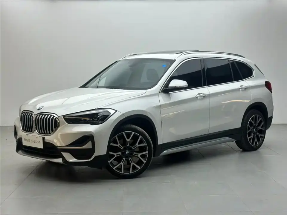 BMW X1 xDrive25Li Exclusive 2021