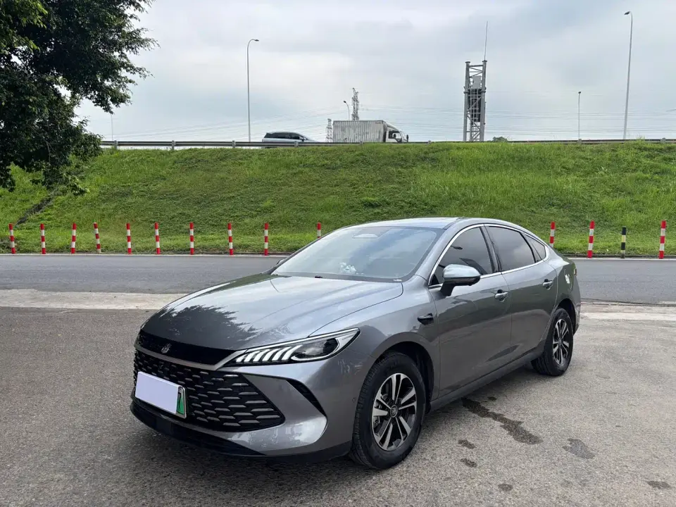 BYD Qin PLUS DM-i Smart Drive Edition 120KM Surpassing Type 2025