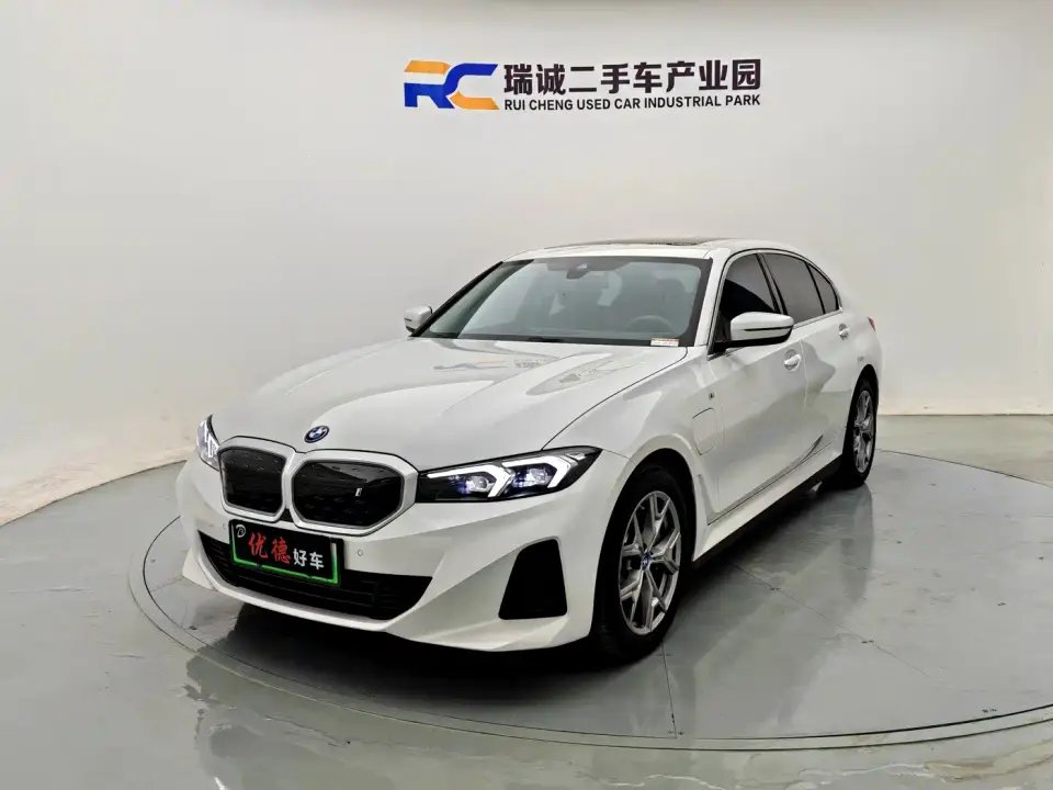 BMW i3 eDrive 35 L 2024