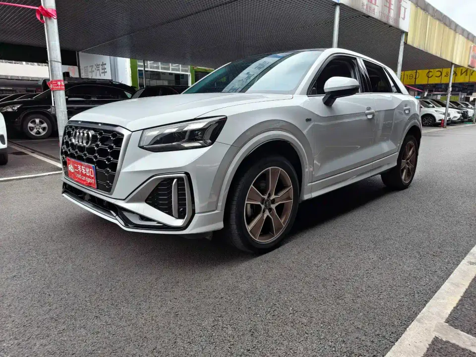 Audi Q2L 35 TFSI Fashion Dynamic 2022