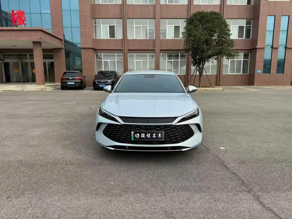 BYD Qin L DM-i 80KM Superior 2024