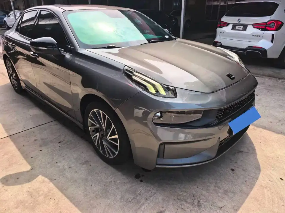Lynk & Co 03 2.0TD DCT Power Plus 2021