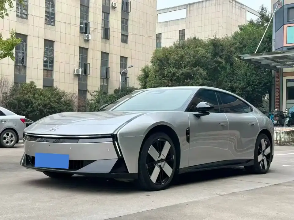 XPeng P7 Base Model 2025