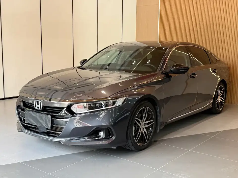 Honda Accord 260TURBO Phantom Night Premium 2022