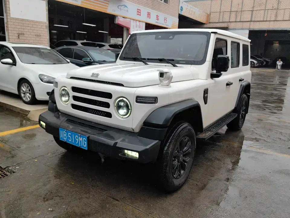 212 T01 2.0T Explorer 2026