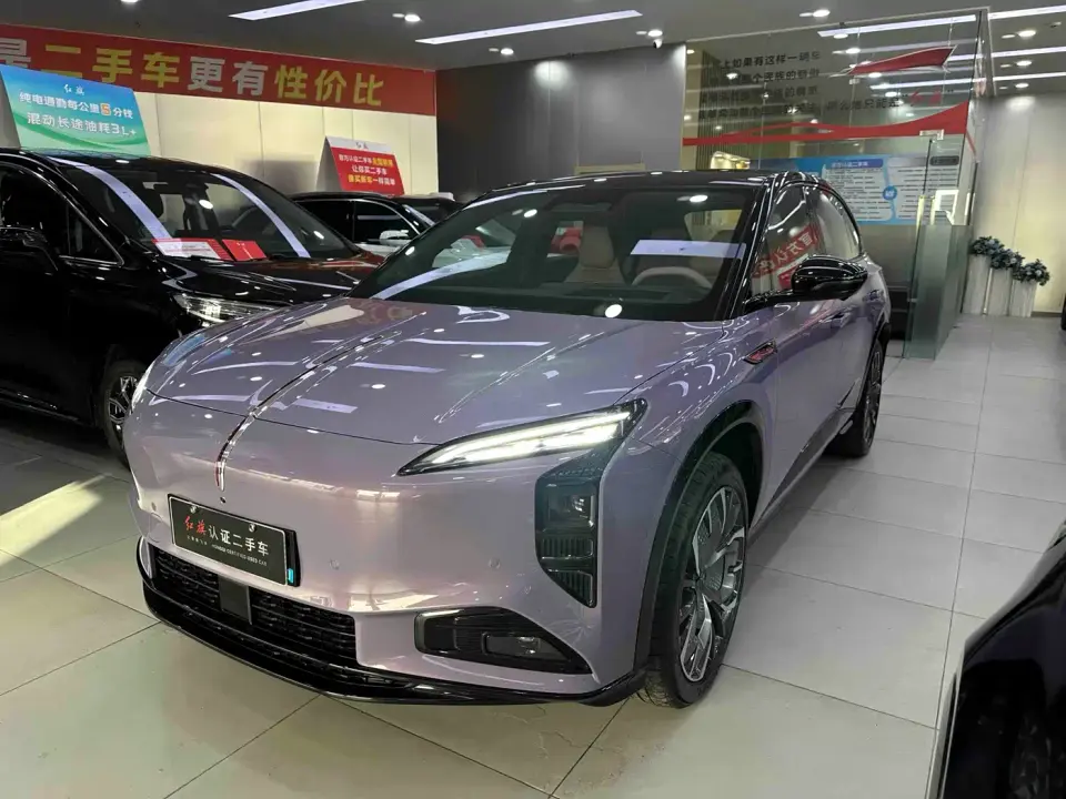 Hongqi Tian Gong 08 680 Ultra AWD 2025